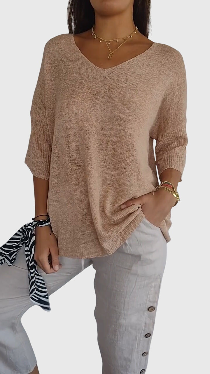 Caroline | Elegant Top with V-Neck
