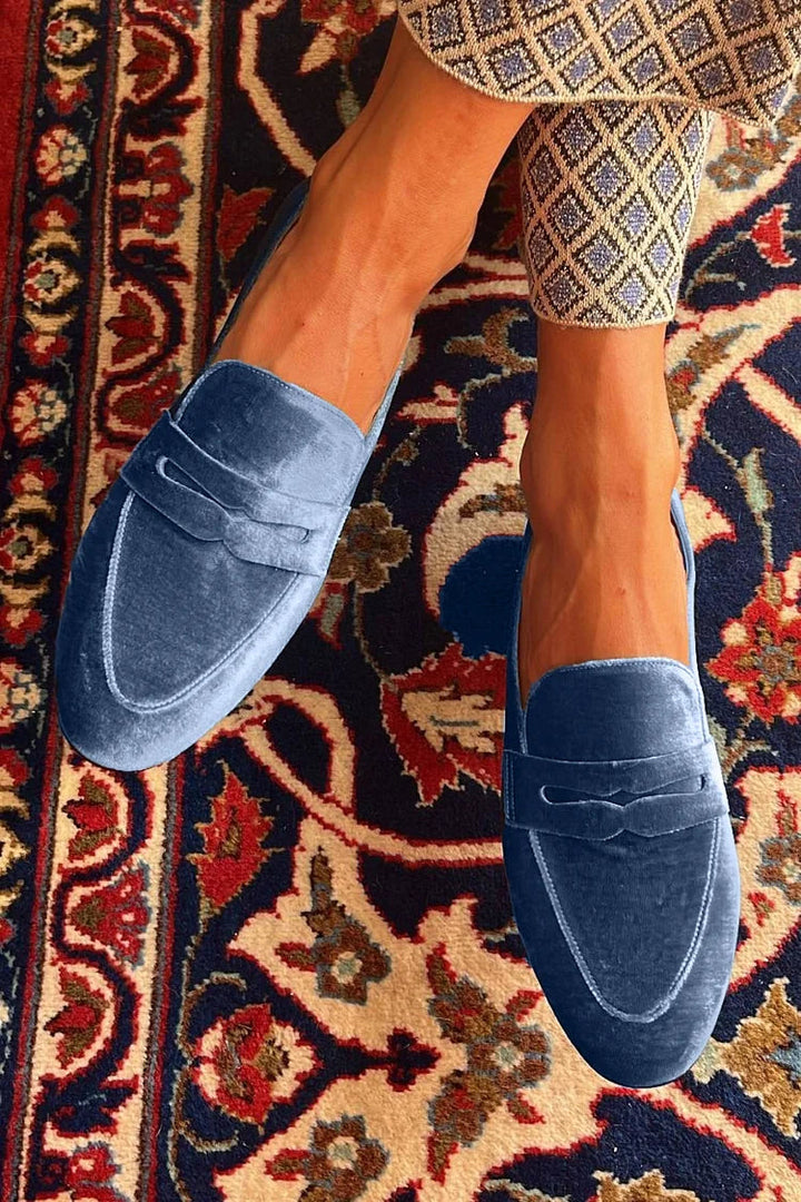 Noemi - Elegant Vintage Moccasins