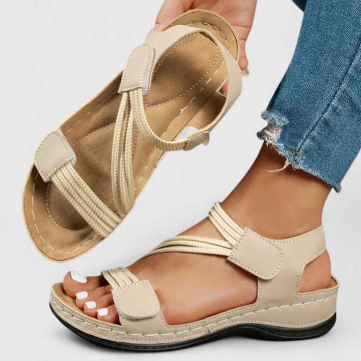 Sanne | Refined sandals