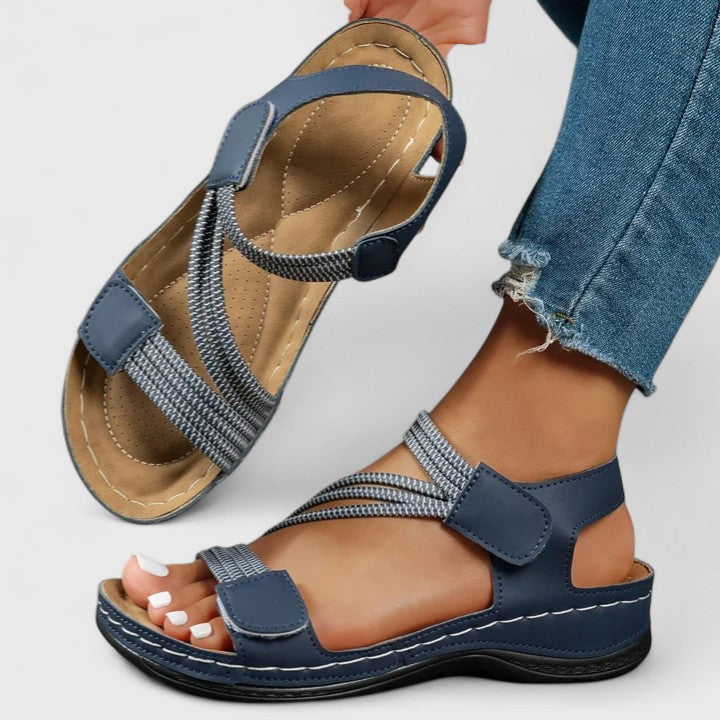Sanne | Refined sandals