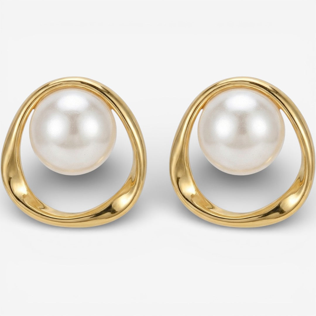 Vintage Pearl Earrings
