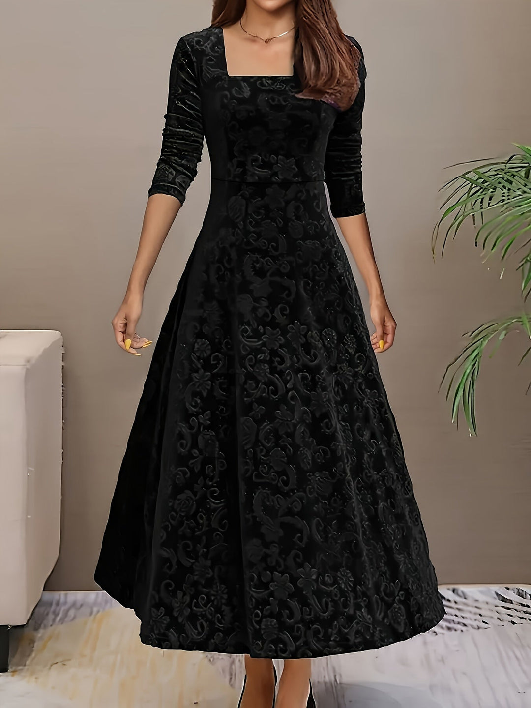 Isa | Elegant Maxi Dress with Pattern