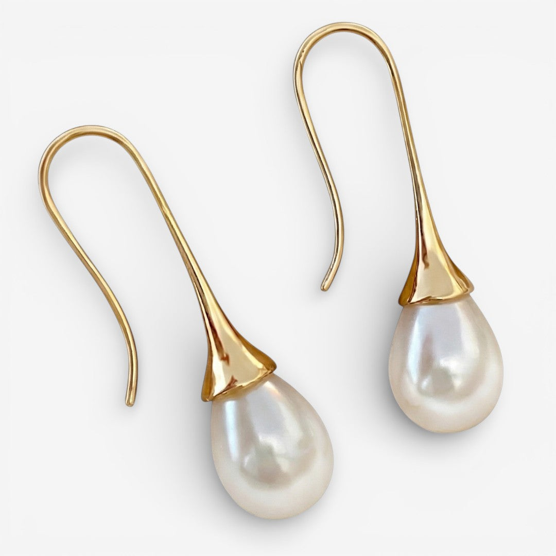 Classic Pearl Earrings Helena