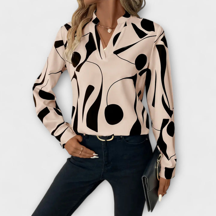 Isa | Elegant Blouse with Design