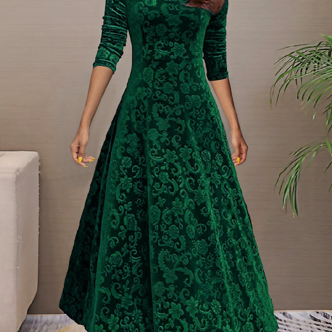 Carine | Elegant Velvet Dress for Holidays