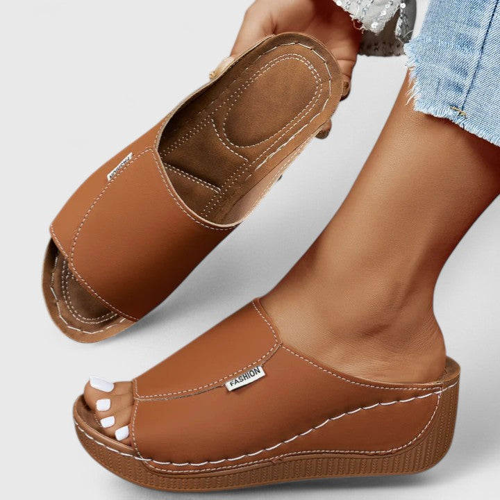 Yke | Orthopedic Sandals