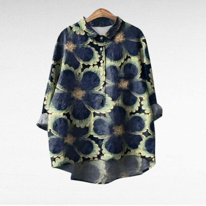 Loes | Elegant Summer Blouse