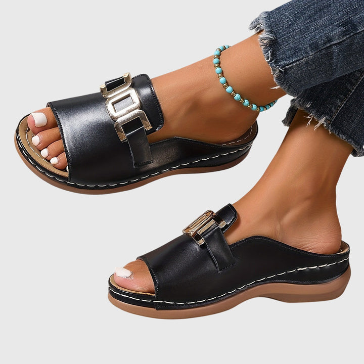 Esmee | Comfortable Sandals with Buckle