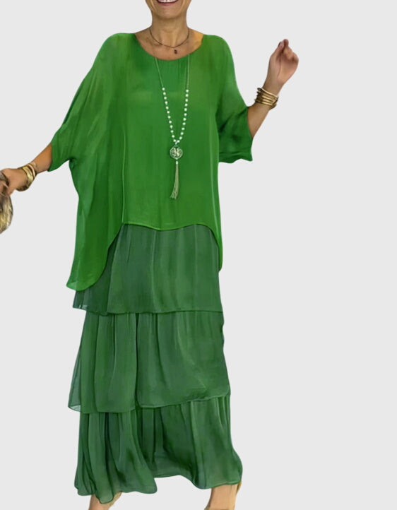 Marjolein | Elegant Long and Flowing Dress