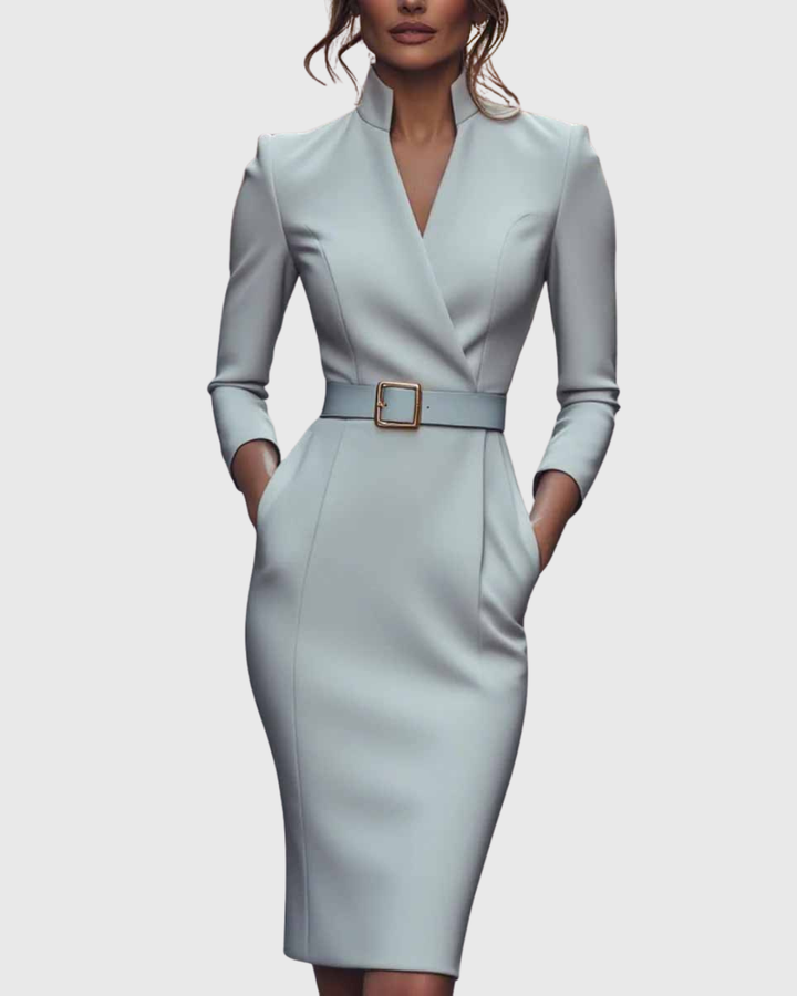 Loes | The Maxi Power Dress with Belt