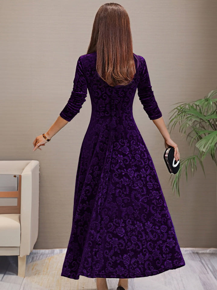 Carine | Elegant Velvet Dress for Holidays