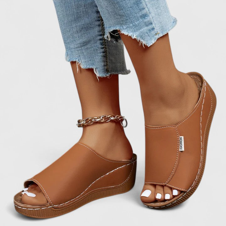 Yke | Orthopedic Sandals