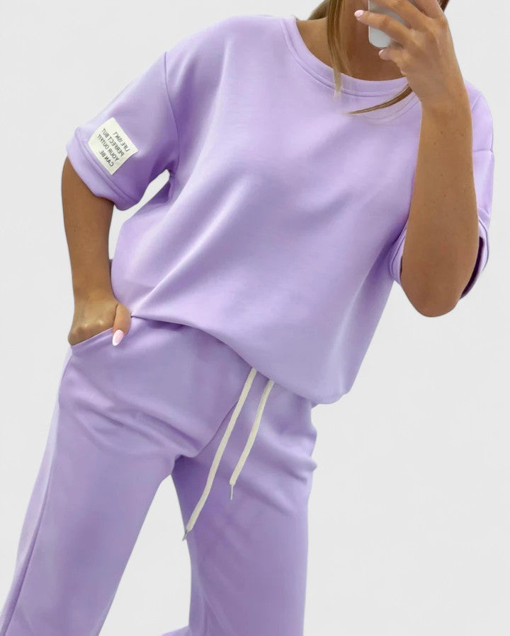 Christien | Comfortable Set