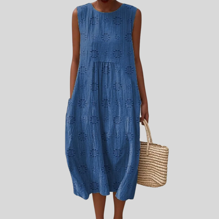 Céline - Flowing and Comfortable Dress