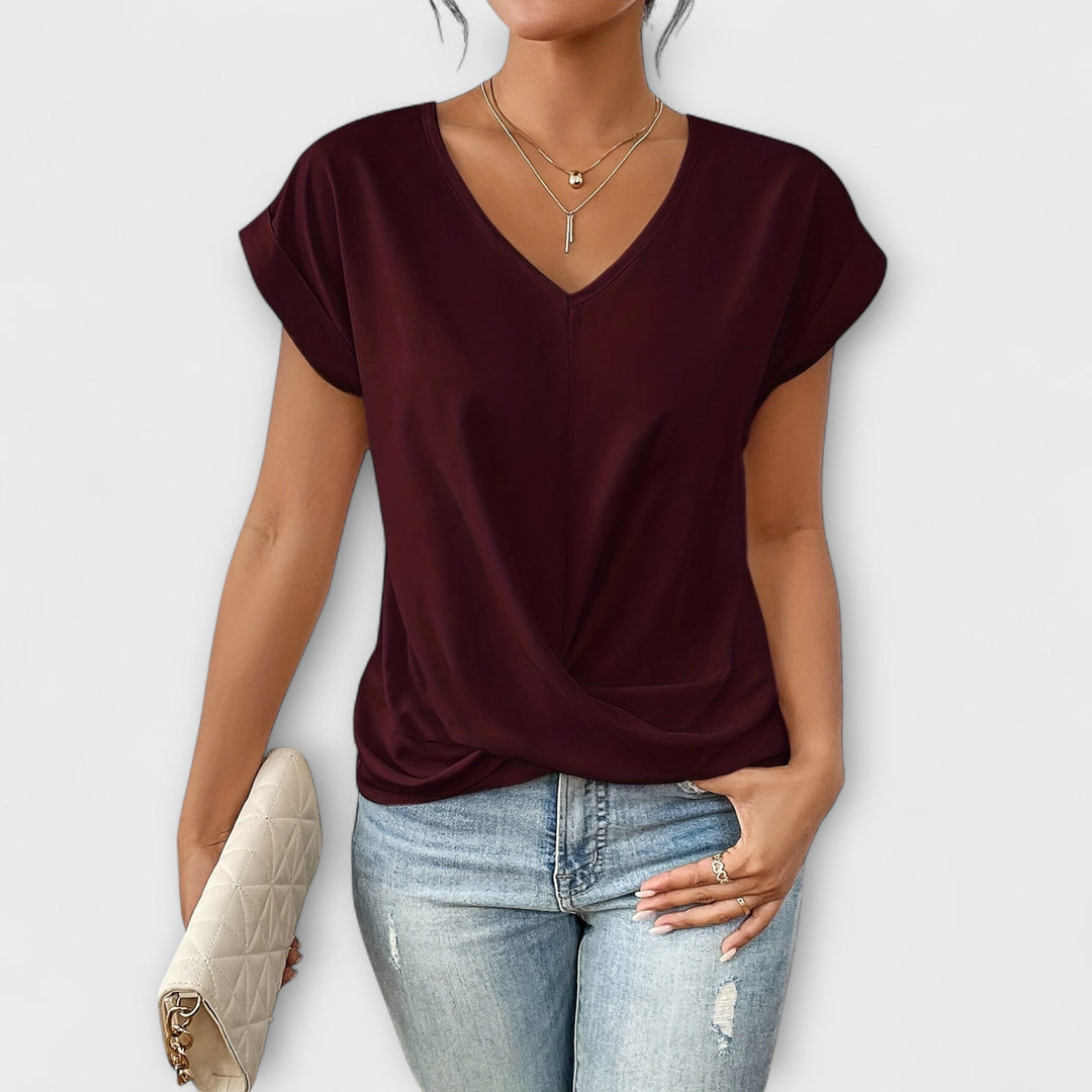 Truus | Elegant top with V-neck