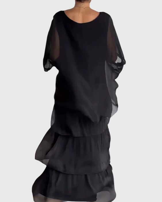 Marjolein | Elegant Long and Flowing Dress