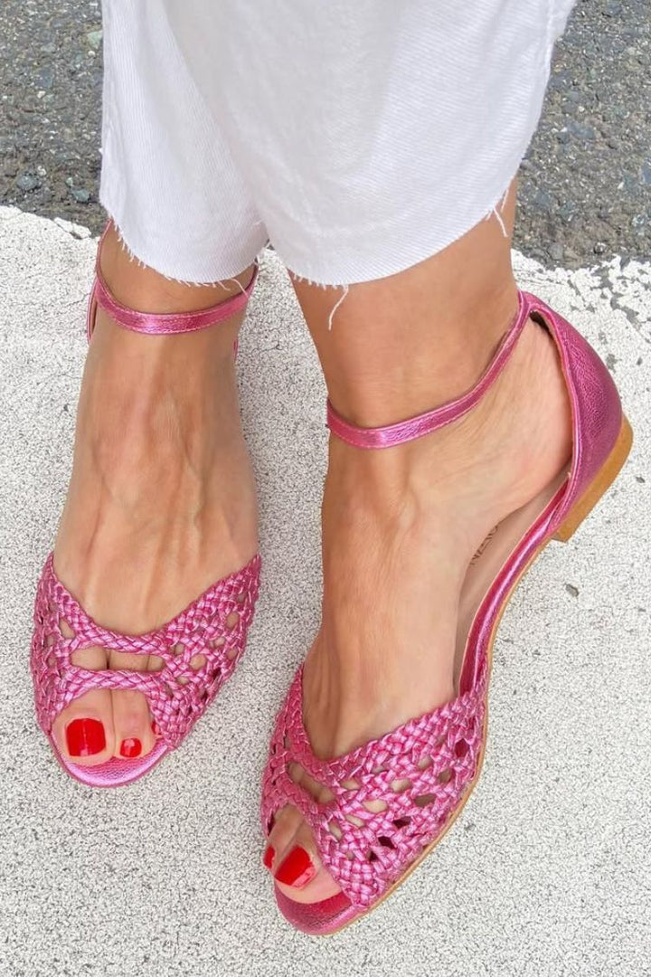 Isadora | Golden Braided Sandals