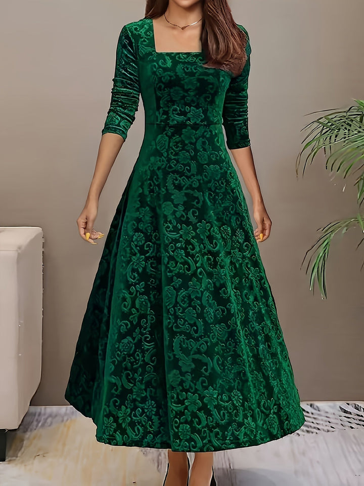 Isa | Elegant Maxi Dress with Pattern