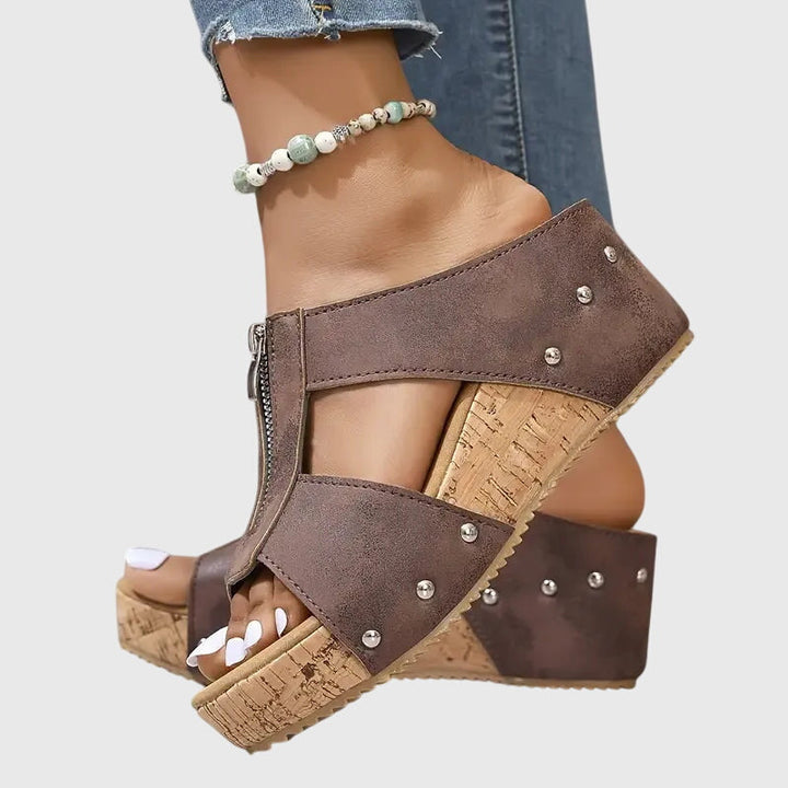 Jeltje | Orthopedic Sandals
