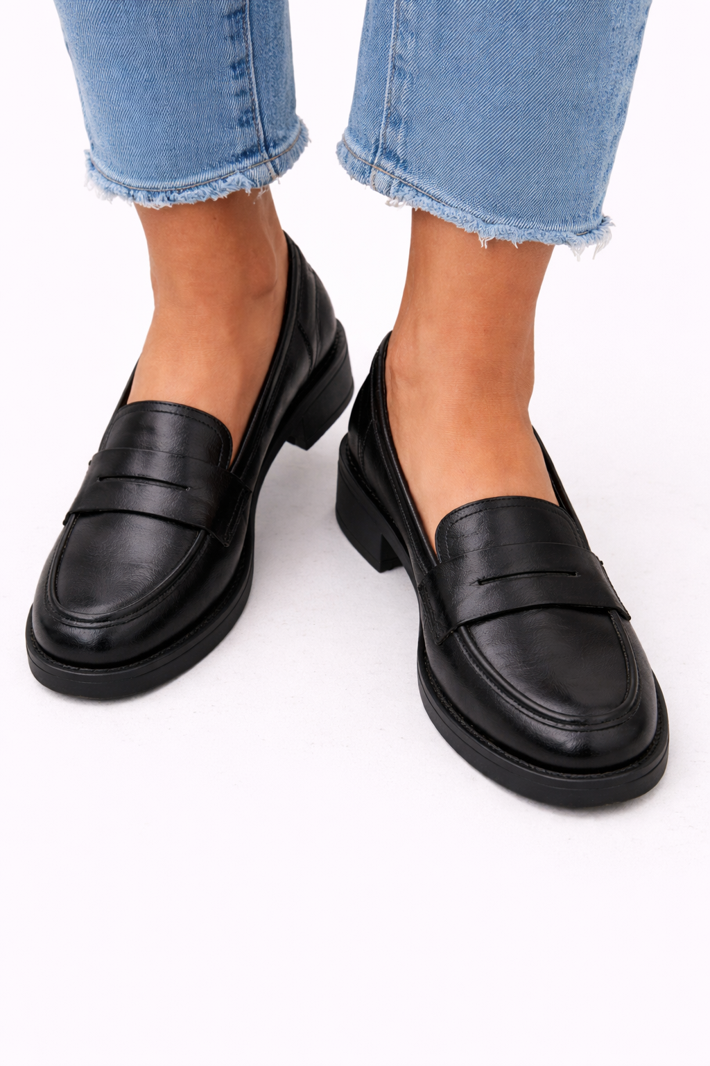 Evana - Shoes of Timeless Elegance