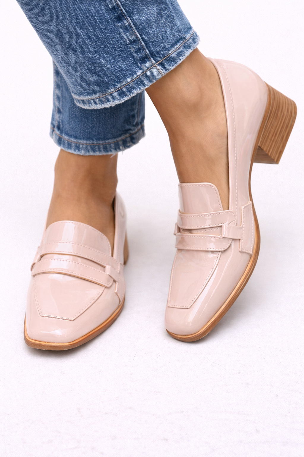 Karina - Chic Modern Slip-Ons
