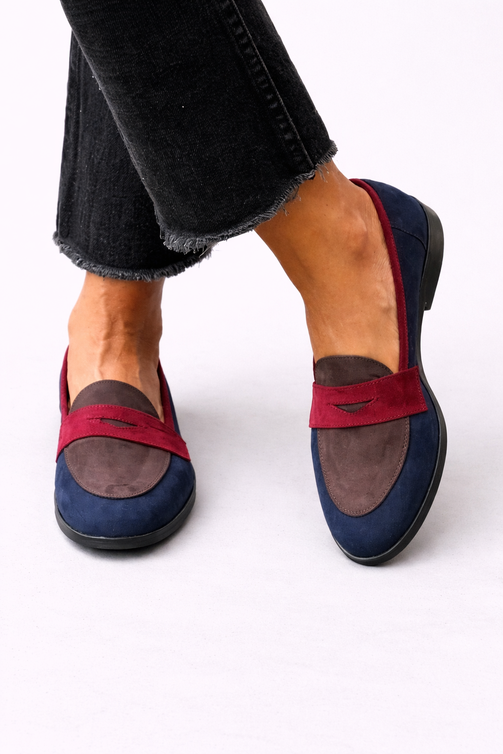 Sylvie - Elegant Bicolor Moccasin
