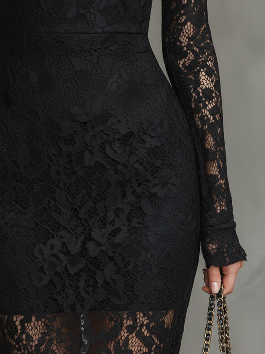 Monique | Elegant Maxi Dress in Lace with Mermaid Hem