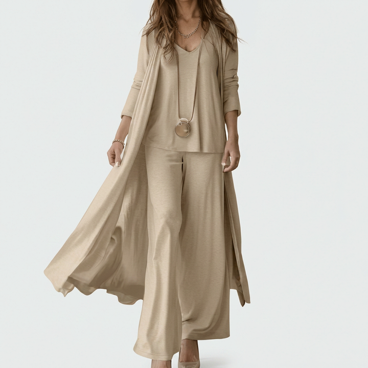 Gerda | Stylish Three-Piece Set