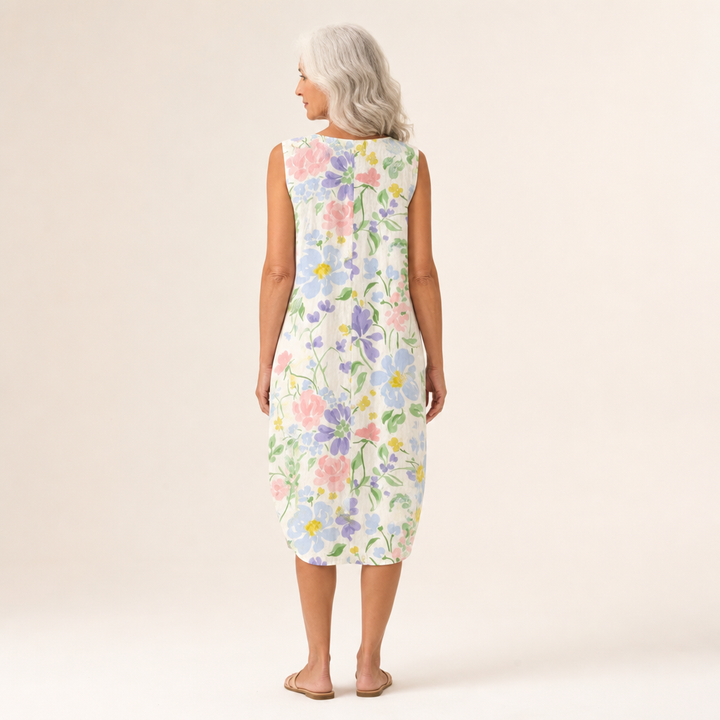 Janyce - Flowing and Comfortable Dress