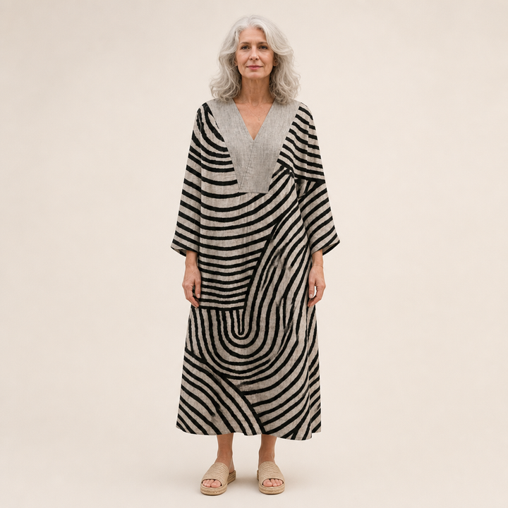 Lila - Flattering Printed Summer Dress