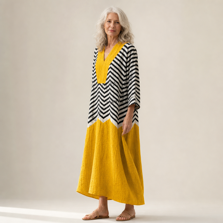 Mia - Flattering Printed Summer Dress
