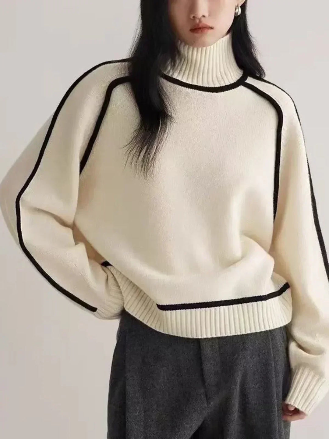 Carine | Elegant sweater with a high collar