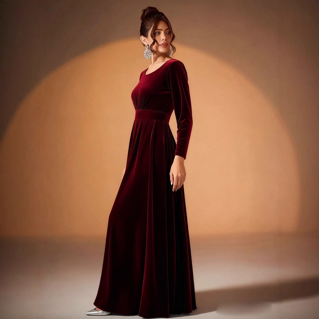 Tilda | Maxi Dress in Velvet with Long Sleeves