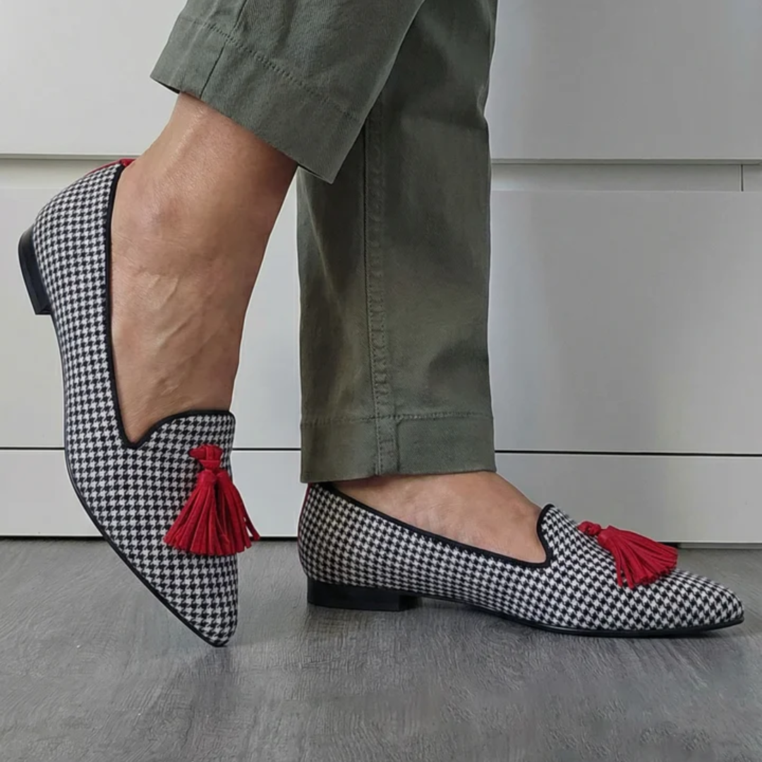 Sasha - Classic Fringe Shoes
