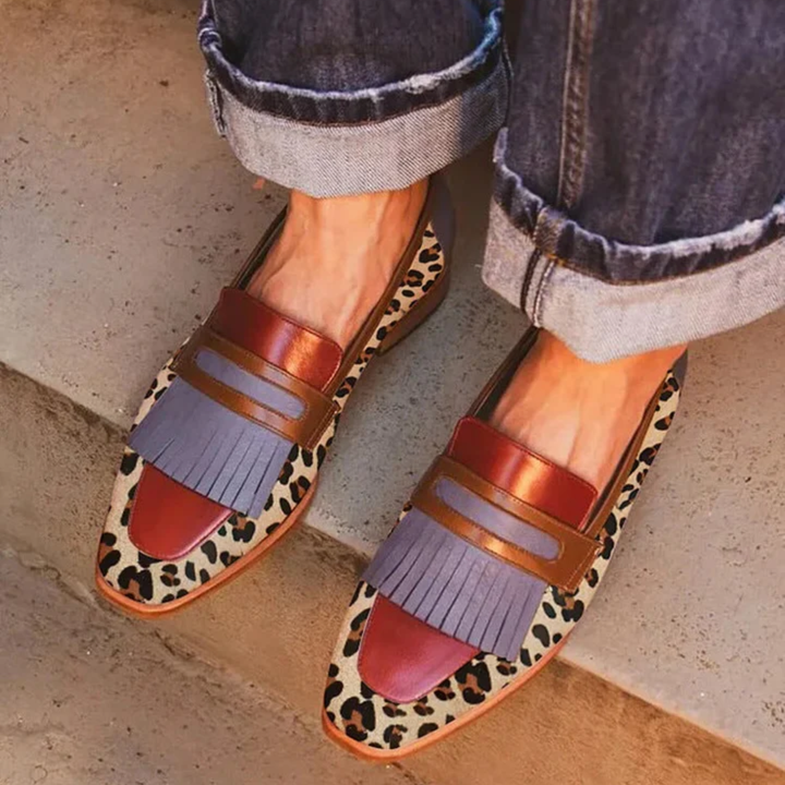 Zelda - Elegant Leopard Moccasins