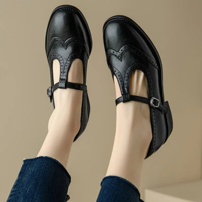 Truus | Elegant Mary Janes with T-strap