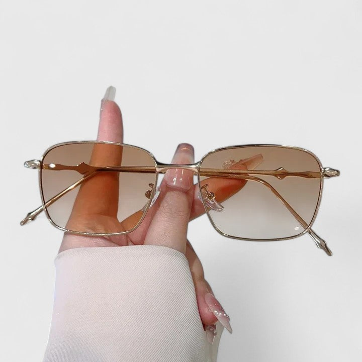 Sylvia | Elegant Sunglasses