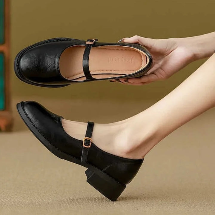 Manon | Classic and Comfortable Leather Mary Janes