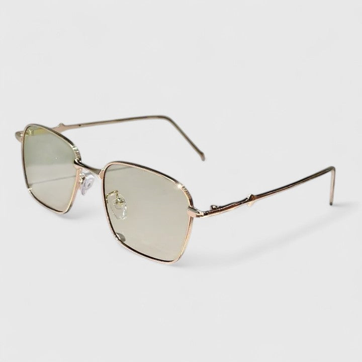 Sylvia | Elegant Sunglasses