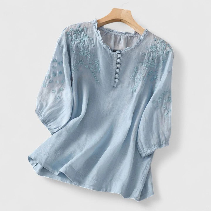 Wanda | Elegant Blouse with Buttons