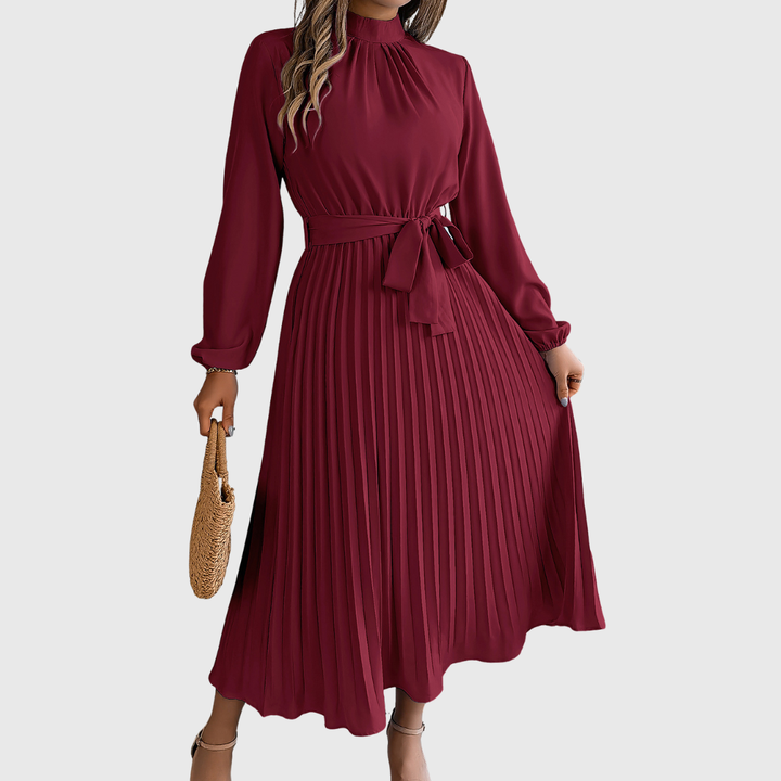 Nynke | Maxi Pleated Dress with Belt