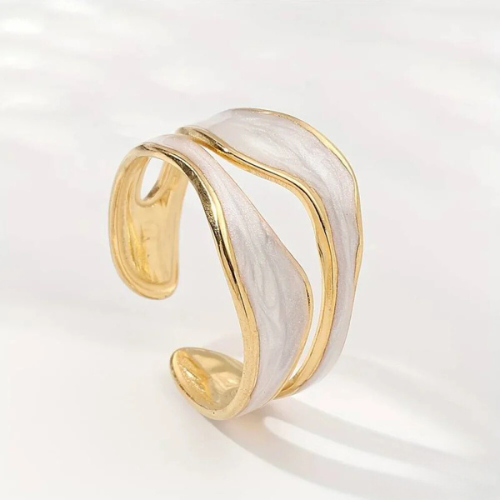 Dream - Vintage ring in white gold
