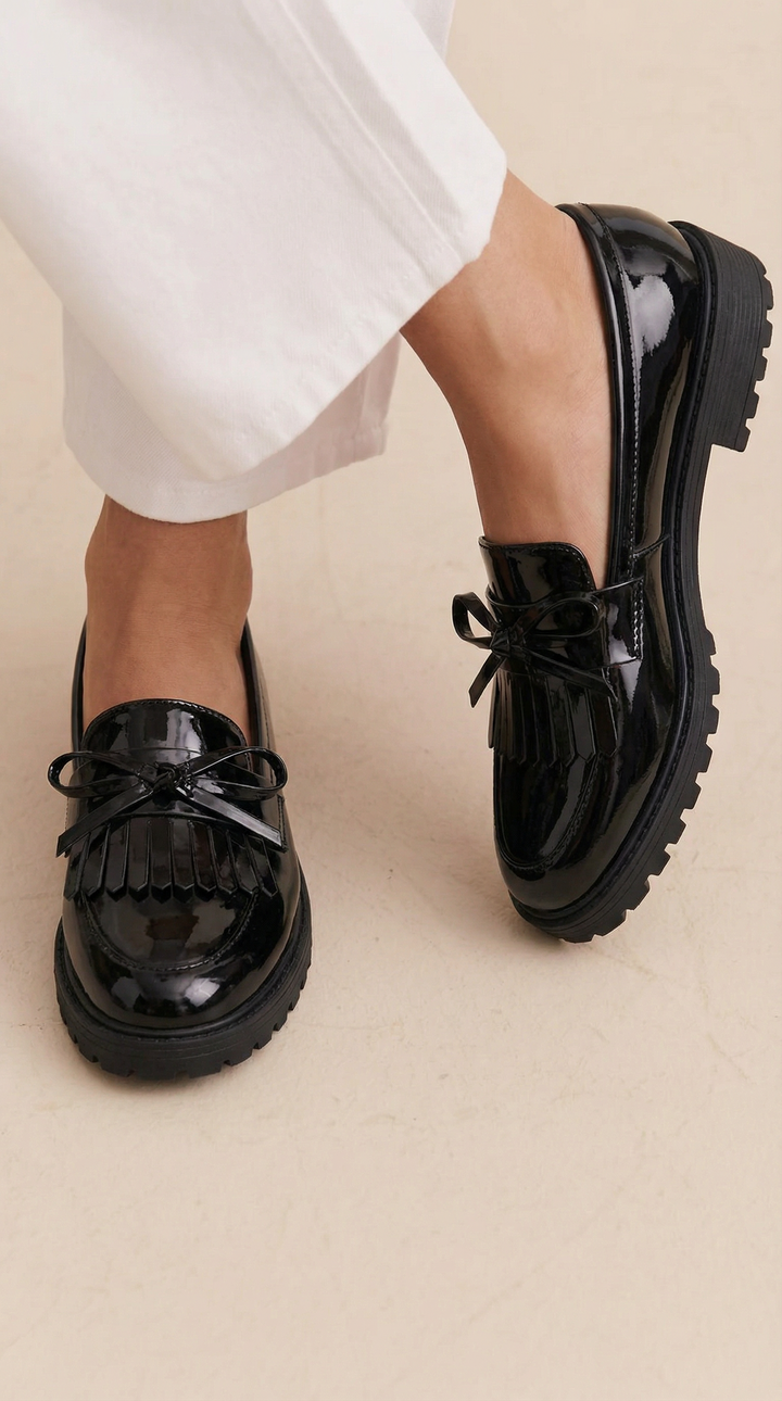 Cailie - Shoes with Fringes