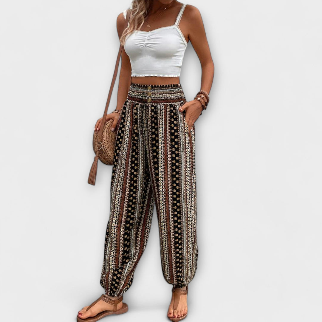 Wanda | Pants with Ethnic Print