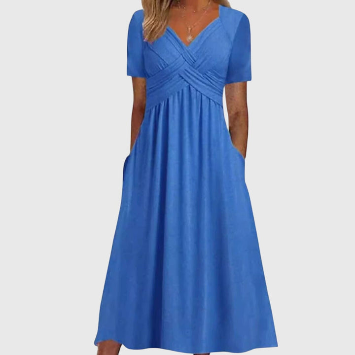 Roos | Flattering Dress