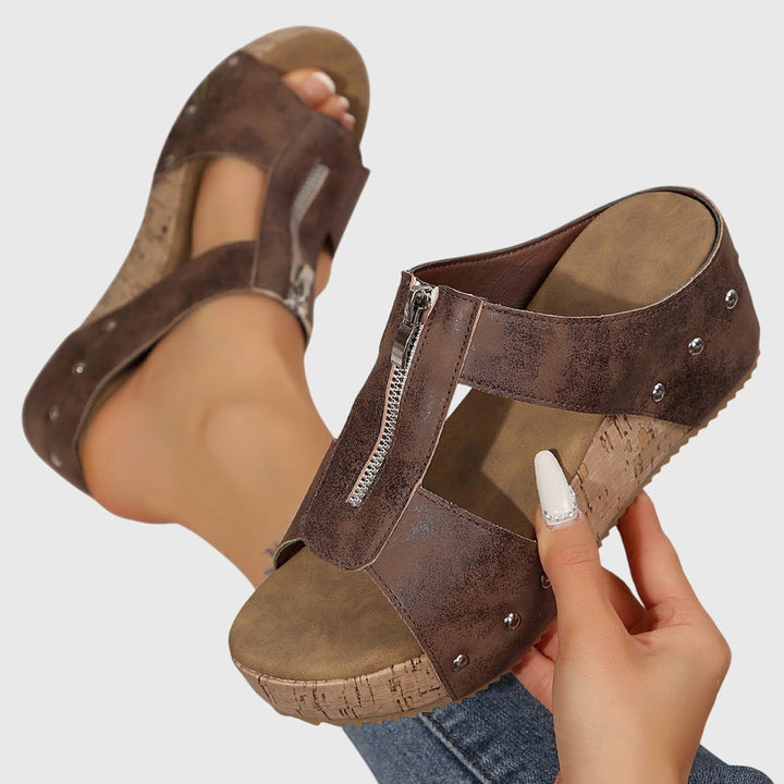 Jeltje | Orthopedic Sandals