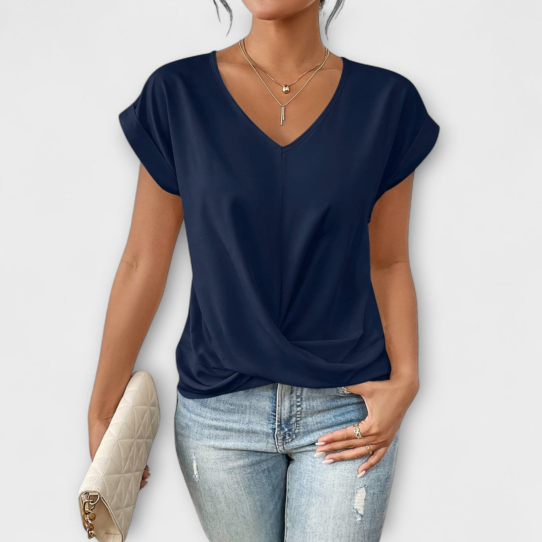 Truus | Elegant top with V-neck
