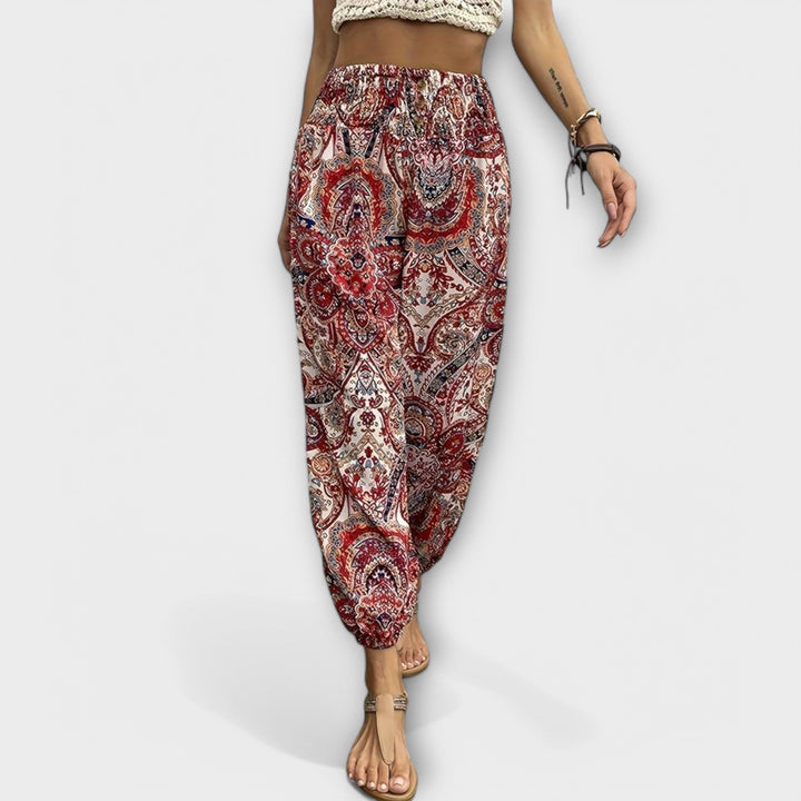 Wanda | Pants with Ethnic Print