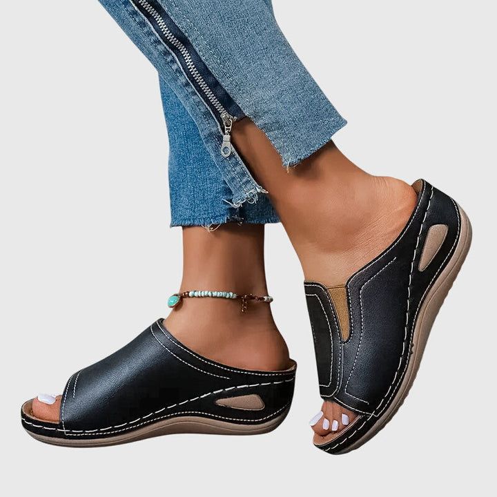 Julia | Orthopedic Sandals