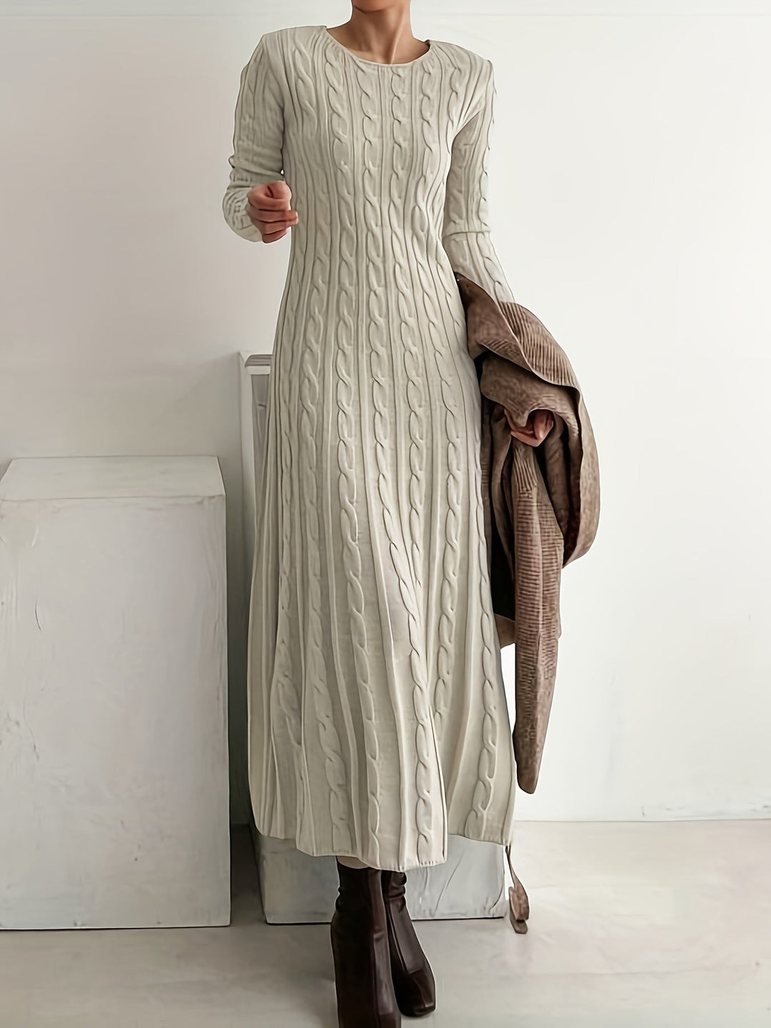 Sarah | Comfortable Maxi Dress in Cable Knit